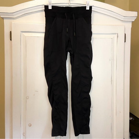 Lululemon Street to Studio Pant II Unlined 28” - Picture 4 of 10